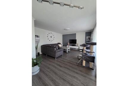 Schöne 4 Zimmer Wohnung im Zentrum von Remscheid