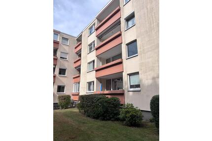 Großzügige helle 5-Zimmer Eigentumswohnung - Bremen Hemelingen