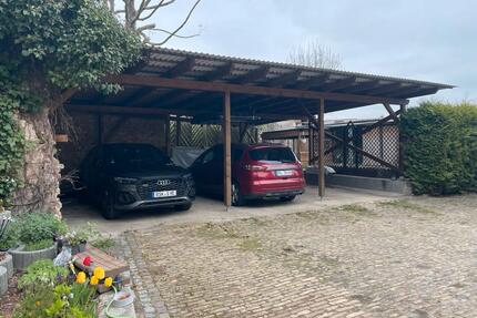 Wunderschöne möblierte 2 Raum Wohnung mit Carport in Ketzin
