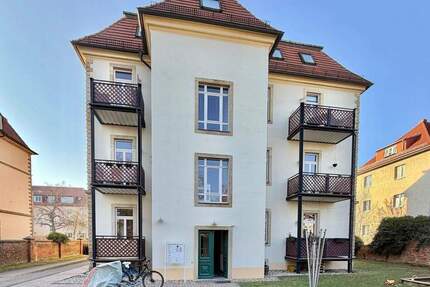 Smarte 2-Zimmer-Wohnung mit Balkon und guter Anbindung in beliebter Wohnlage - Dresden Tolkewitz/Seidnitz-Nord