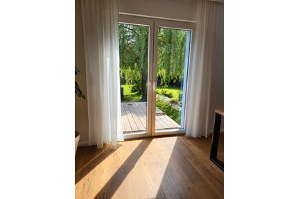 Modernisierte Doppelhaushälfte mit großem Grundstück - Willich