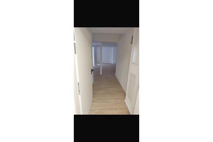 Mietwohnung - 800,00&nbsp;EUR Kaltmiete, ca.&nbsp; 87,00&nbsp;m&sup2; in Pirna (PLZ: 01796)