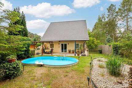 Haus zum Kaufen in Borkheide 399.000,00 € 115.28 m²