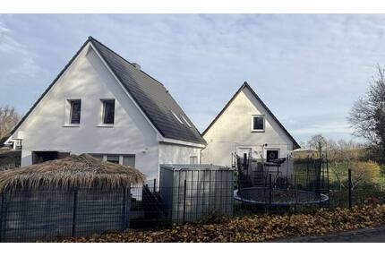 Besichtigung 01.04. - Modernisierte Wohnung in Neukirchen (Malente)