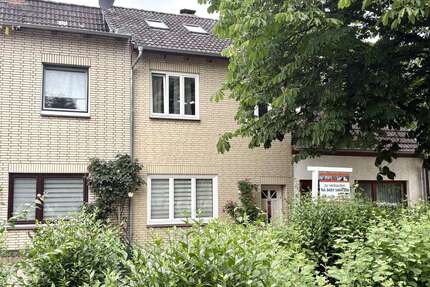 Haus zum Kaufen in Lübeck 220.000,00 € 110 m²
