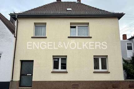 Haus zum Kaufen in Ludwigshafen am Rhein 255.000,00 € 132 m²