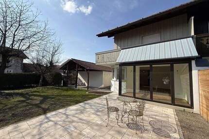 Modernes Reihenendhaus in Grassau mit Bergblick und Golfplatznähe - Grassau (Traunstein) Rottau