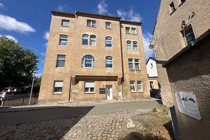 Haus zum Kaufen in Zeitz 195.000,00 € 350 m²