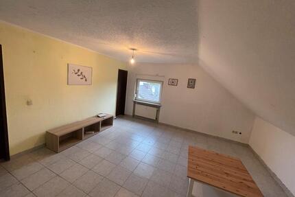 2 ZKB Wohnung zu vermieten - 450,00&nbsp;EUR Kaltmiete, ca.&nbsp; 55,00&nbsp;m&sup2; in Völklingen (PLZ: 66333)