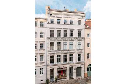 Wohnung zum Mieten in Berlin 2.378,92 € 111.8 m²