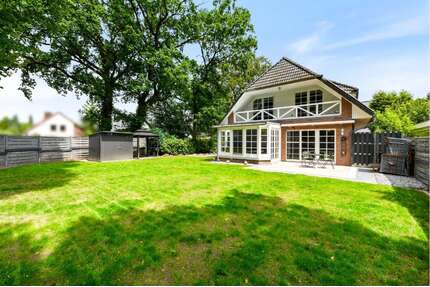 Haus zum Kaufen in Ahrensburg 859.000,00 € 155 m²