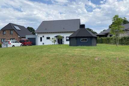 Haus zum Kaufen in Belau 567.890,00 € 156 m²