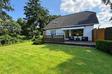 Haus zum Kaufen in Cuxhaven Stickenbüttel 359.000,00 € 140 m² - Cuxhaven / Stickenbüttel