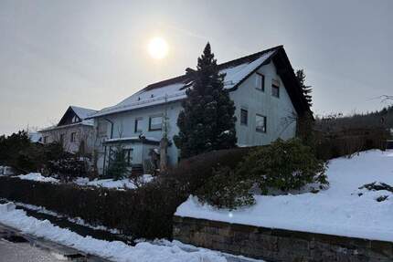 Tolle Aussicht und viel Platz, ein Haus mit Potential - Eichenzell-Büchenberg