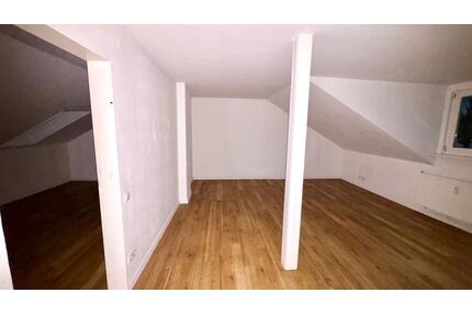 2-Zimmer-Dachgeschosswohnung in Buchholz zu vermieten - Buchholz in der Nordheide