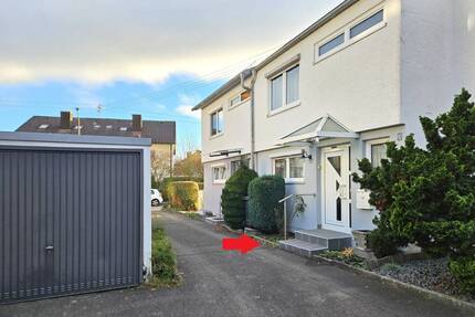 Charmantes Reihenhaus in schöner, ruhiger Lage - Burlafingen