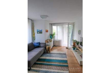 Exklusive 2 Zimmer-Erdgeschoss-Wohnung mit Süd-West-Terrasse und Tiefgaragen-Stellplatz! - Stuttgart Bad Cannstatt