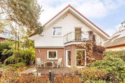 Modernes Einfamilienhaus mit 2 Bädern + Carport am Püttberge Wald - Berlin Rahnsdorf