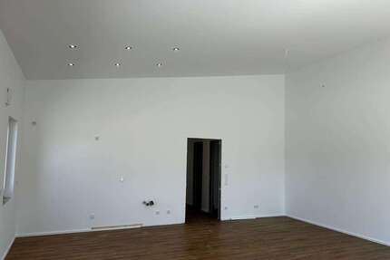 Wohnung zum Kaufen in Ingolstadt 750.000,00 € 117.96 m²