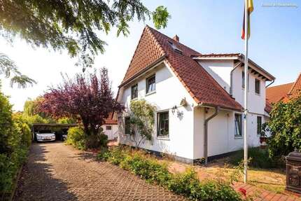 Haus zum Kaufen in Bremen 950.000,00 € 180 m²