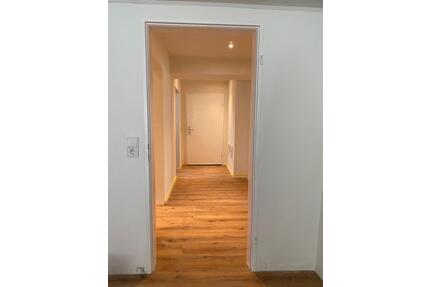 Moderne, vollständig renovierte 3-4 Zimmer Wohnung in Hanau