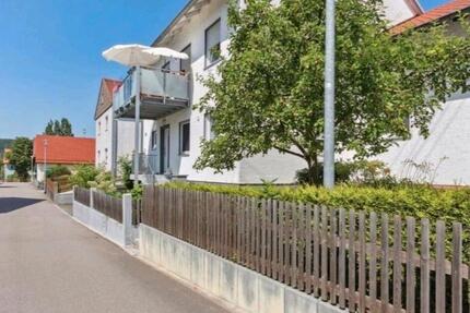 Zweifamilienhaus in Kelheim zu Verkaufen mit Ausbaupotential - Rohr in Niederbayern