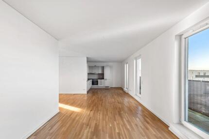 Schöne 4-Zimmer-Wohnung mit Einbauküche - Berlin Pankow
