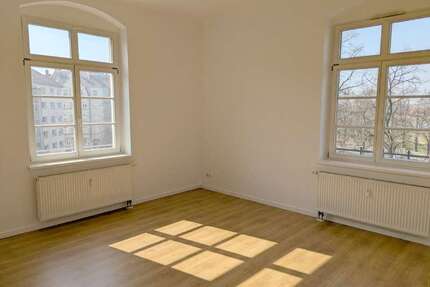 Wohnung zum Mieten in Dresden 697,90 € 62.31 m²