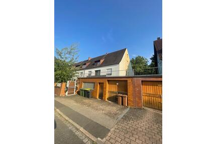 Attraktives Immobilienpaket - 2 Doppelhaushälften in Oberasbach (Altenberg)