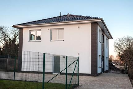 Helle 3 Zimmerwohnung - EG im 2 Familienhaus - Delmenhorst Bungerhof