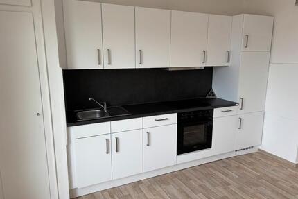 2 Zimmer—Küche—Bad frisch renoviert - Wilhelmshaven Heppens