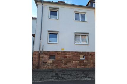 Doppelhaushälfte - 275.000,00&nbsp;EUR Kaufpreis, ca.&nbsp; 110,00&nbsp;m&sup2; in Schwalmstadt (PLZ: 34613)