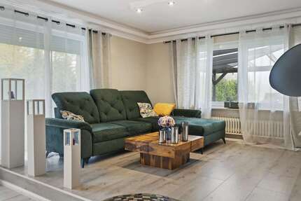 Haus zum Kaufen in Horn-Bad Meinberg 359.000,00 € 129.3 m²
