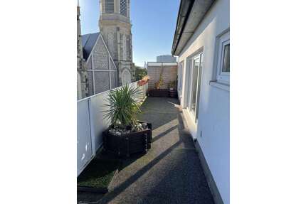 Wohnung zum Mieten in Düsseldorf 2.449,00 € 158 m²