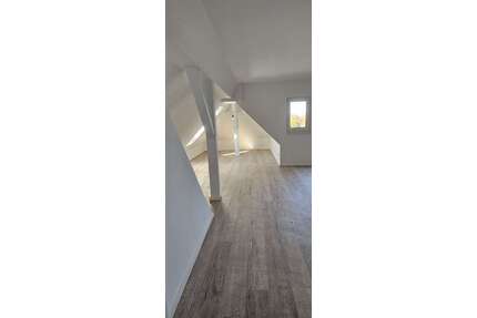 Wohnung zum Mieten in Hennickendorf 999,00 € 79.66 m²