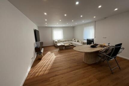 Moderne 4-Zimmerwohnung mit Einbauküche in Dorndorf 110m² - Dornburg