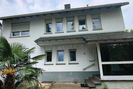 provisionsfrei! freistehendes EFH mit Garten, Pool, Solaranlage - Kall