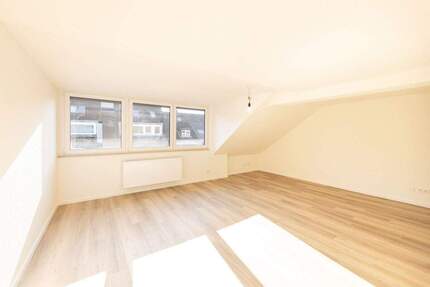 * Erstbezug nach Modernisierung * hell & ruhig * Balkon in Planung* - Düsseldorf Flingern Nord