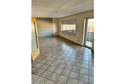 Wohnung zu vermieten - 650,00&nbsp;EUR Kaltmiete, ca.&nbsp; 89,00&nbsp;m&sup2; in Bebra (PLZ: 36179)