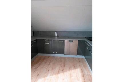 Helle 4-Zimmer Wohnung mit Balkon zu vermieten - Alfeld