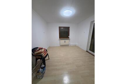 Degerloch - 3 Zimmer Wohnung - 1.200,00&nbsp;EUR Kaltmiete, ca.&nbsp; 73,00&nbsp;m&sup2; in Stuttgart (PLZ: 70597) Degerloch