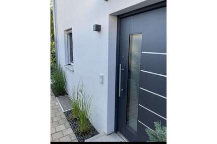 Haus zum Mieten in Ingolstadt 2.200,00 € 160 m²