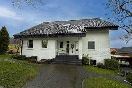 Haus zum Kaufen in Lichtenau Husen 375.000,00 € 140 m² - Lichtenau / Husen