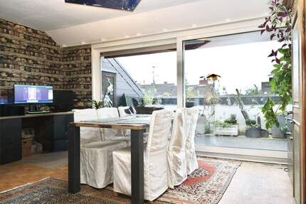 4-Zimmer-Wohnung in Rosellen mit großem Balkon und zwei Stellplätzen - Neuss