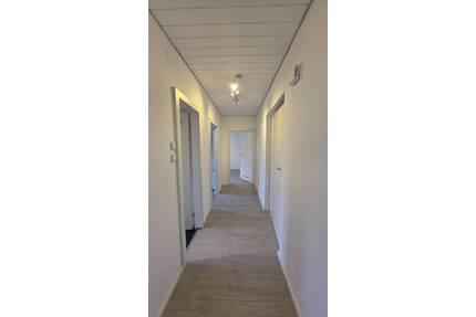 Helle, modernisierte 45-m²-Wohnung mit Einbauküche in Fürth – sofort bezugsfrei