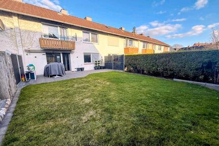 Charmante 3-Zimmer-Wohnung mit Terrasse in ruhiger Lage von Heide