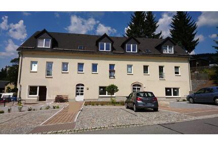 3 Zimmer Wohnung in Breitenbrunn mit Blick ins Grüne - Breitenbrunn/Erzgebirge