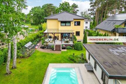 Haus zum Kaufen in Eichwalde 1.099.000,00 € 265 m²
