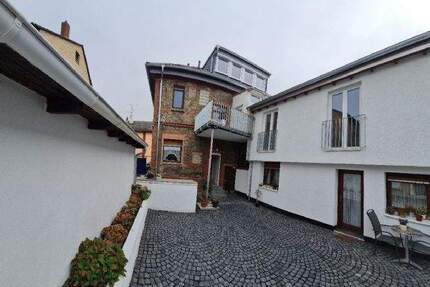 ****TOP kreativ gestaltete Wohneinheit ab sofort *** - Wiesbaden Mainz-Kostheim