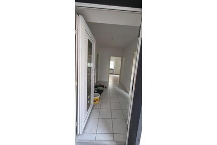 Wohnung zu vermieten - 600,00&nbsp;EUR Kaltmiete, ca.&nbsp; 60,00&nbsp;m&sup2; in Bad Breisig (PLZ: 53498)